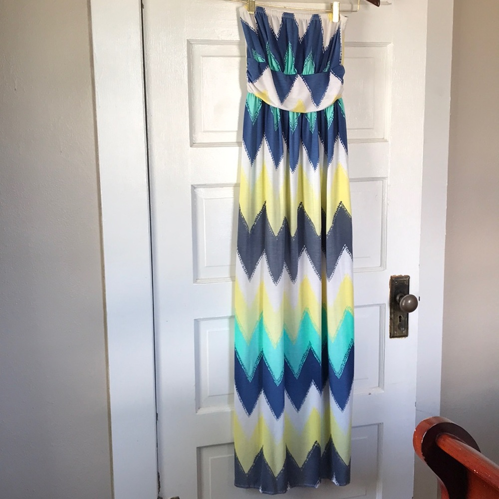 Chevron print maxi dress